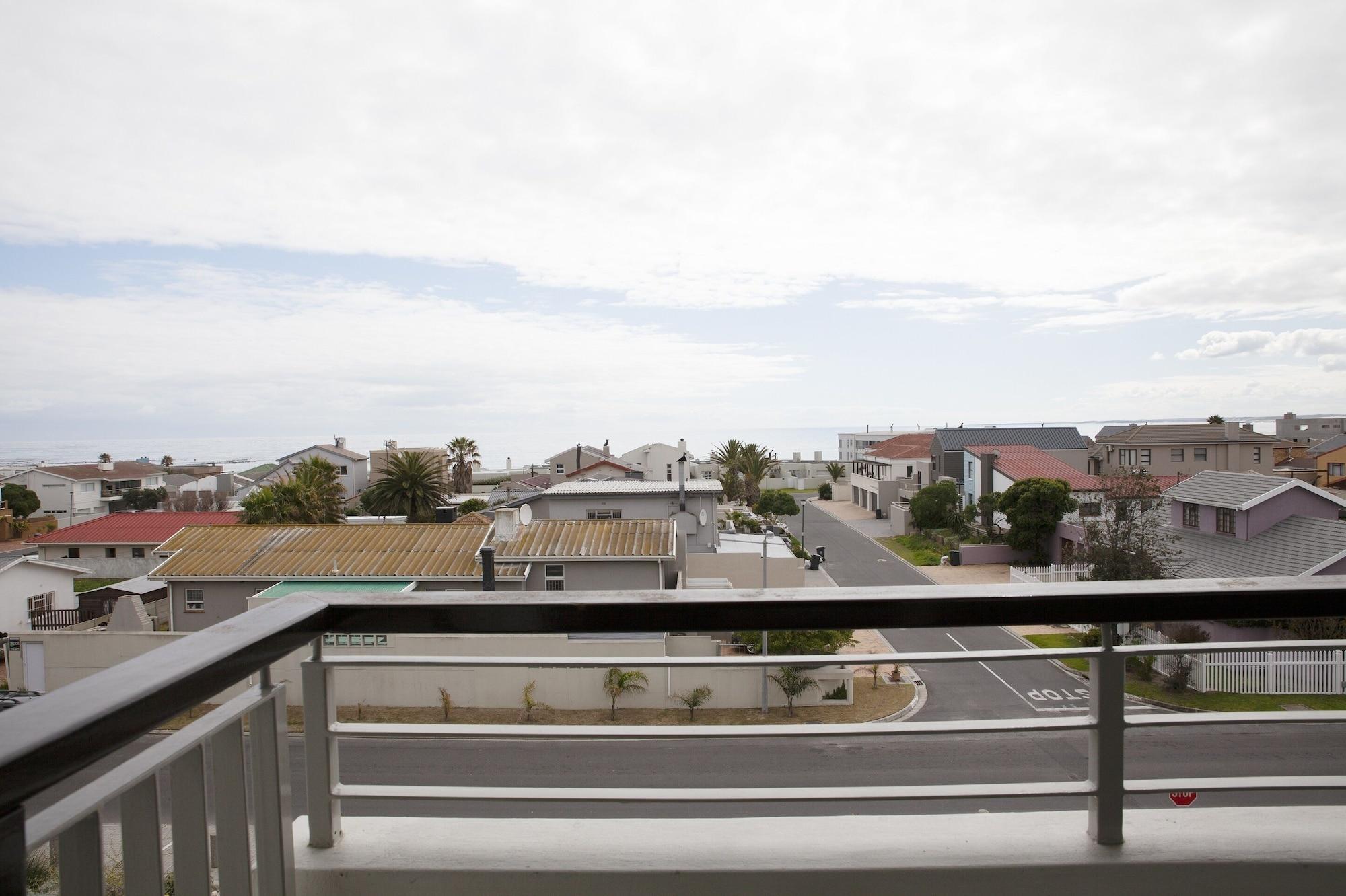 Atlantic Beach Hotel Melkbosstrand Exterior foto